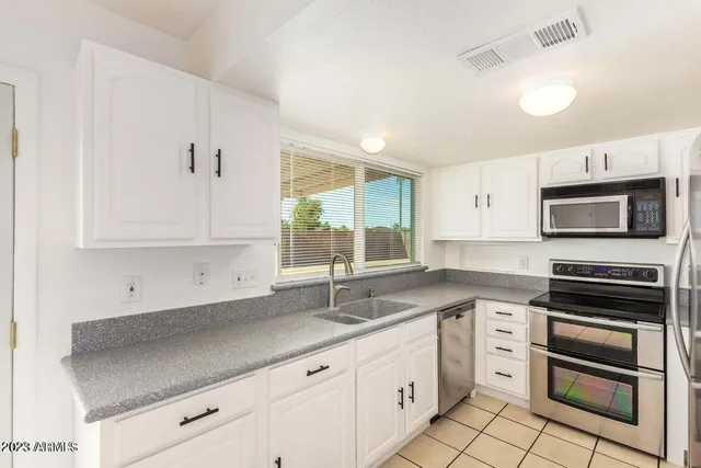 $1,850 | 5449 West Sierra Street, Glendale, AZ 85304