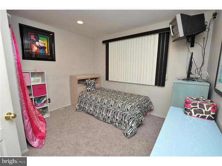 323 Mt Laurel Road Mount Laurel, NJ 08054 - Photo 16 of 21 Bedroom