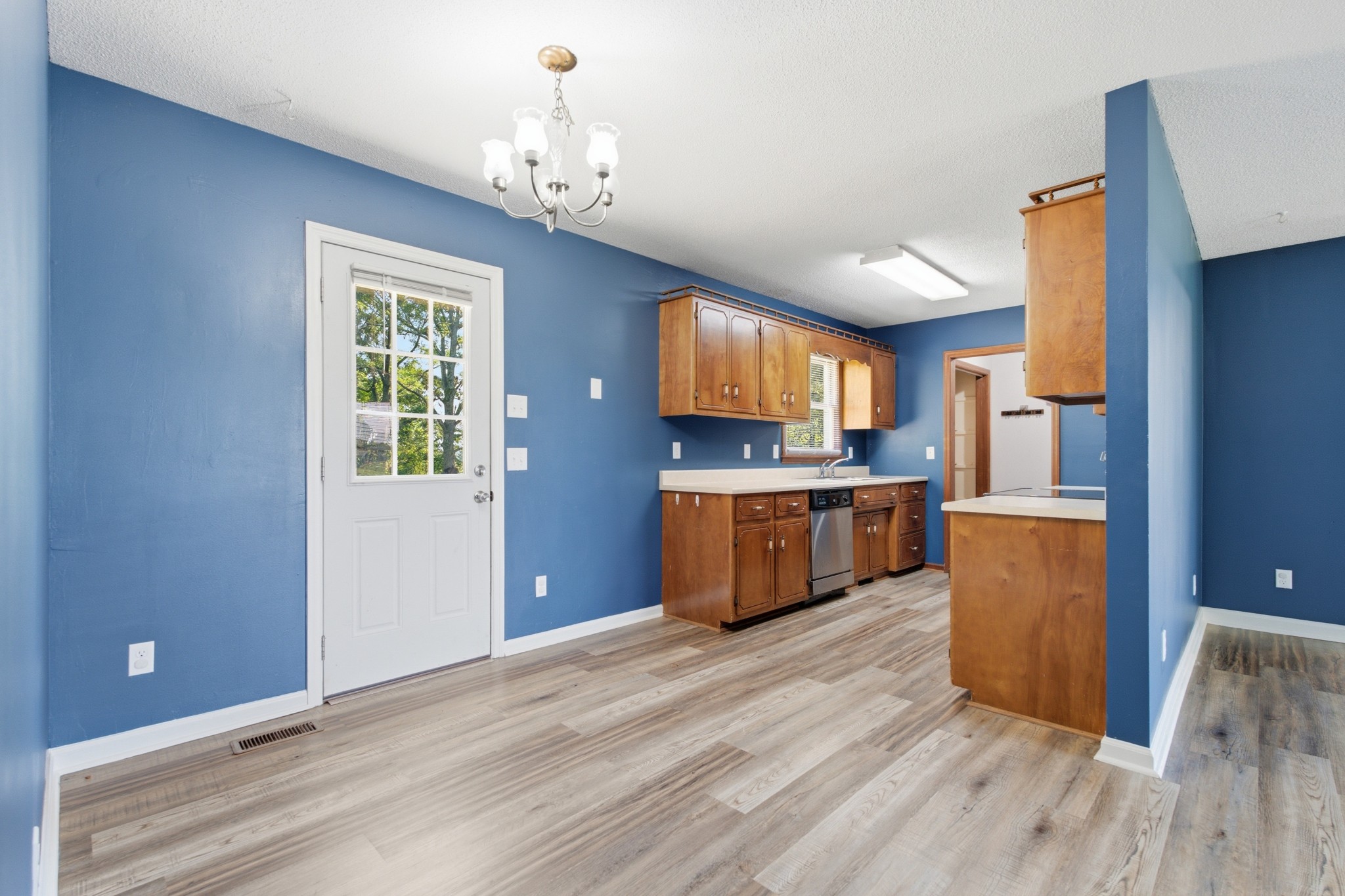 609 Hawkersmith Road Tullahoma, TN 37388 - Photo 10 of 32