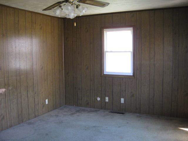 4469 West St Road Frankfort, IN 46041 - Photo 4 of 6 Gallery Image 4