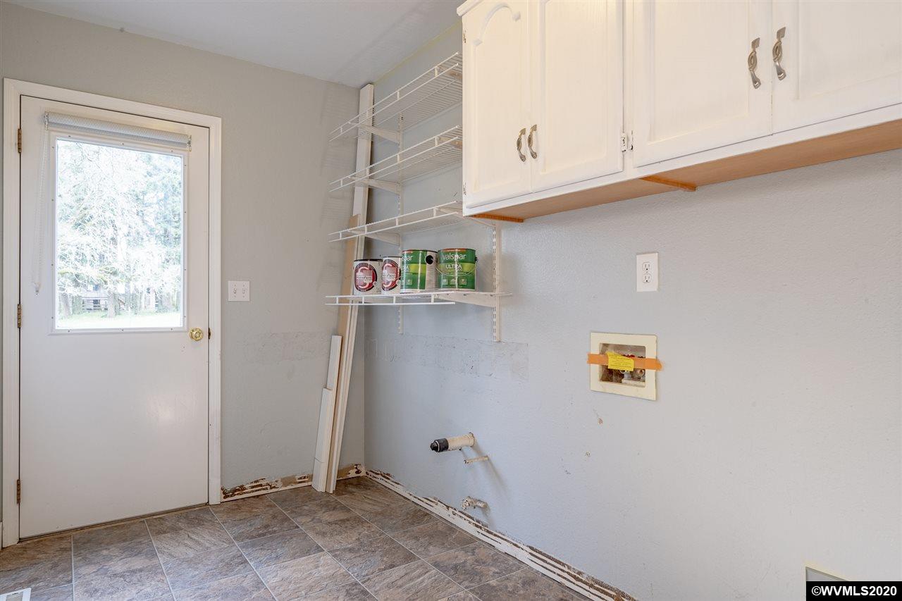17330 South Callahan Road Molalla, OR 97038 - Photo 16 of 39 Gallery Image 16