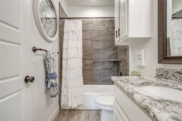 $635,000 | 1225 Crown Valley Drive, Weatherford, TX 76087