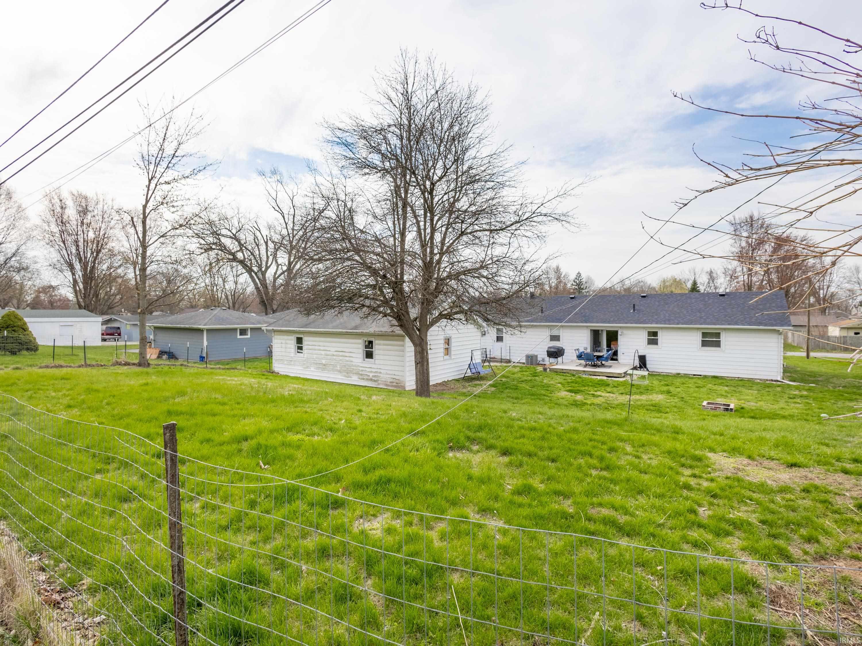 3716 Knoll Road Fort Wayne, IN 46809 - Photo 3 of 22 Gallery Image 3