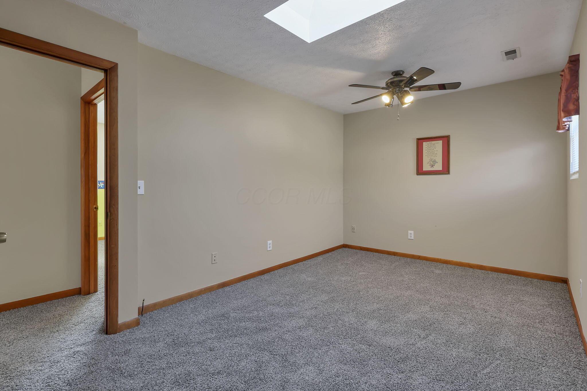 1417 Brown Road Columbus, OH 43223 - Photo 14 of 56 33-web-or-mls-G02A0422
