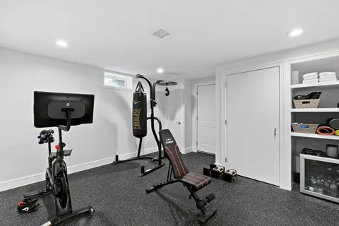 3 Hedges Avenue, East Hampton, NY 11937