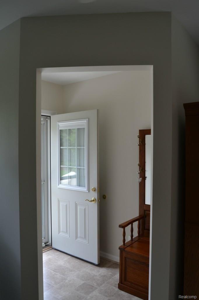 1590 Nantucket Road Plymouth, MI 48170 - Photo 18 of 38 Mud Room