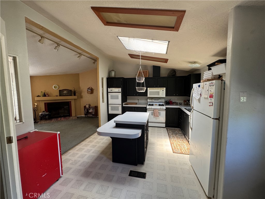 80 Rasmusen Lane Junction City, CA 96048 - Photo 9 of 67 Gallery Image 9