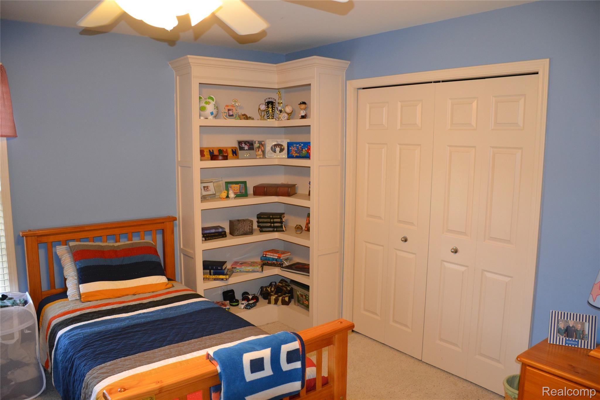 2373 Andover Boulevard Rochester, MI 48306 - Photo 26 of 52 DSC_1143.JPG