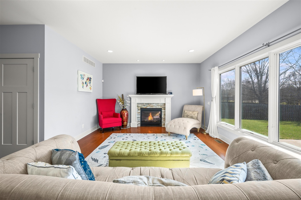 1835 Fox Prairie Road St. Joseph, MI 49085 - Photo 12 of 82