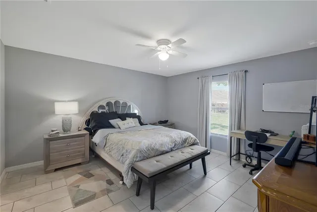 $529,900 | 4139 Southwest 8th Place, Cape Coral, FL 33914