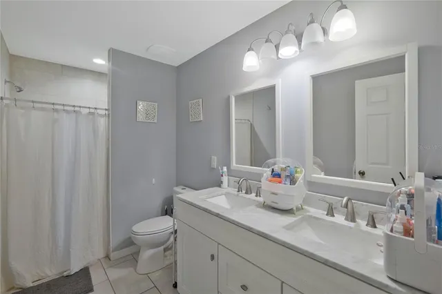 $529,900 | 4139 Southwest 8th Place, Cape Coral, FL 33914