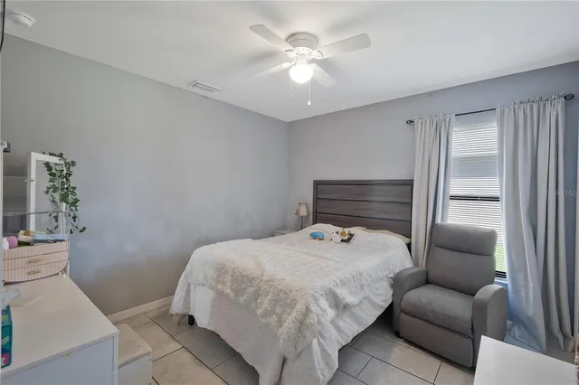 $529,900 | 4139 Southwest 8th Place, Cape Coral, FL 33914