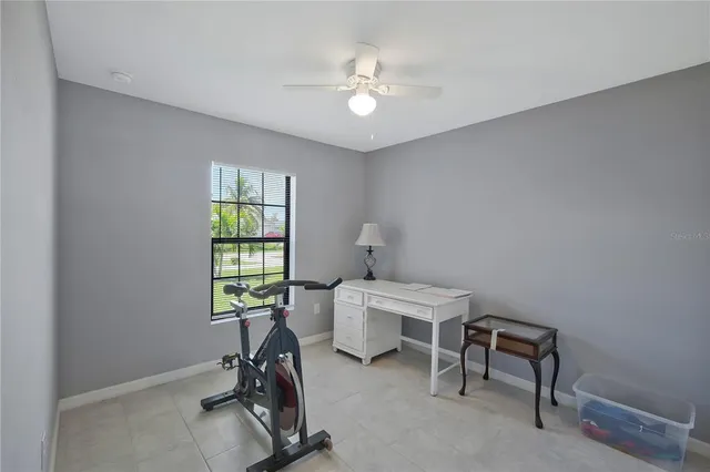 $529,900 | 4139 Southwest 8th Place, Cape Coral, FL 33914