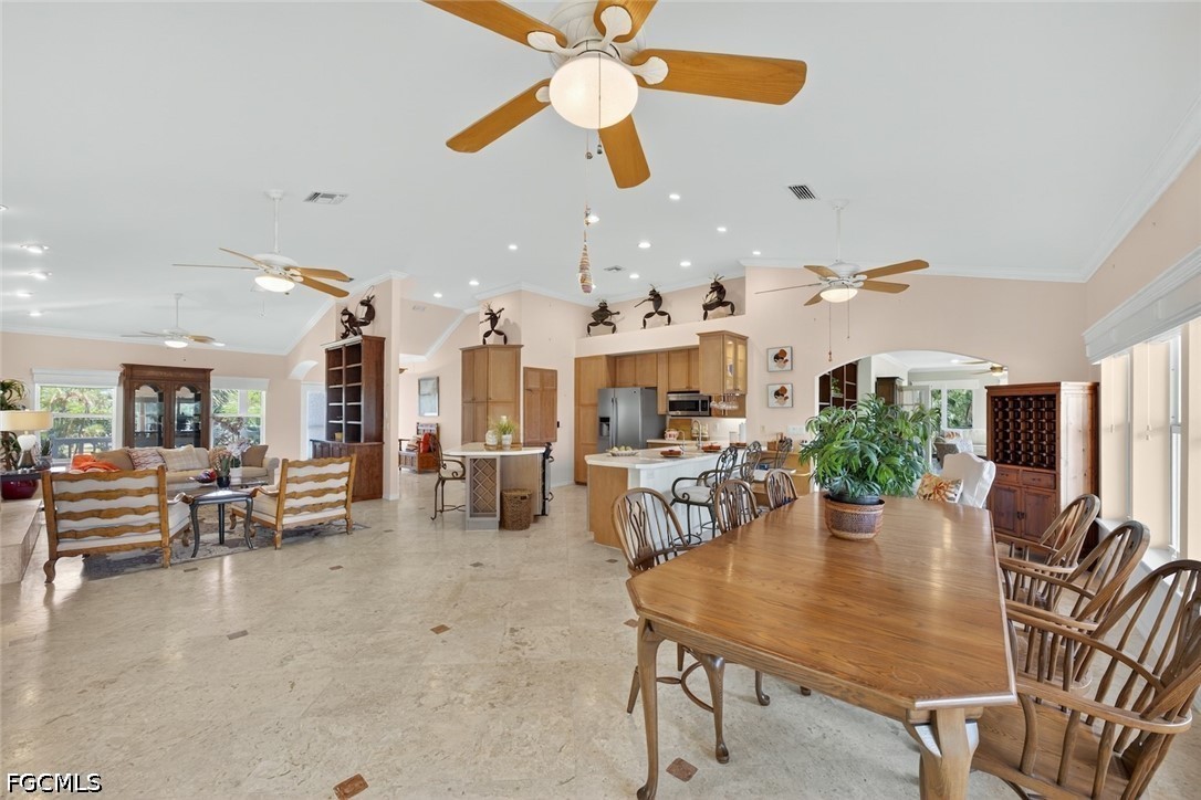6120 Henderson Road Sanibel, FL 33957 - Photo 10 of 49
