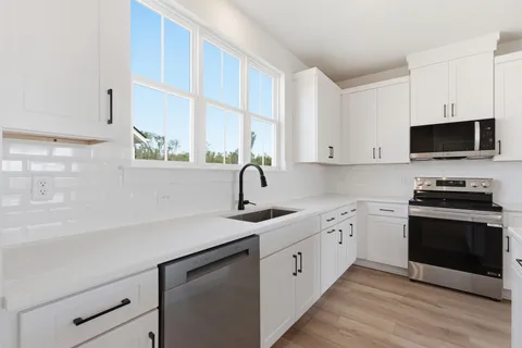 $449,900 | 1813 Flatwaters St Spring Hill, Spring Hill, TN 37174