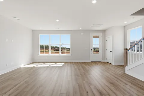 $449,900 | 1813 Flatwaters St Spring Hill, Spring Hill, TN 37174