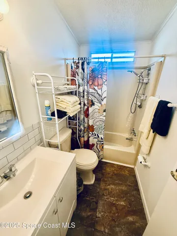 $1,895 | 2399 Coconut Palm Drive, Palm Bay, FL 32905