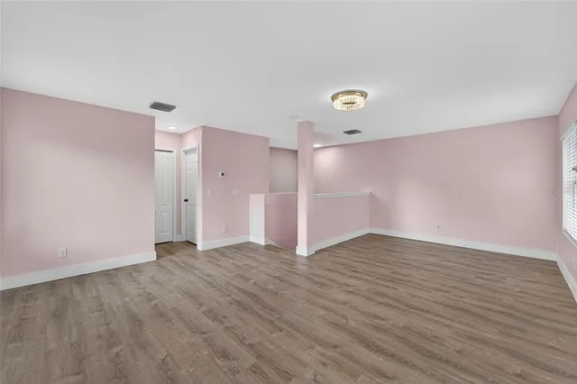 $585,000 | 2502 Bonterra Boulevard, Valrico, FL 33594