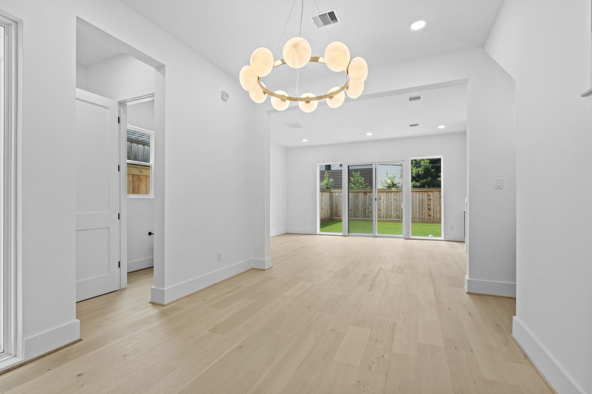 4305 Floyd Street, Unit A Houston, TX 77007 - Photo 8 of 33