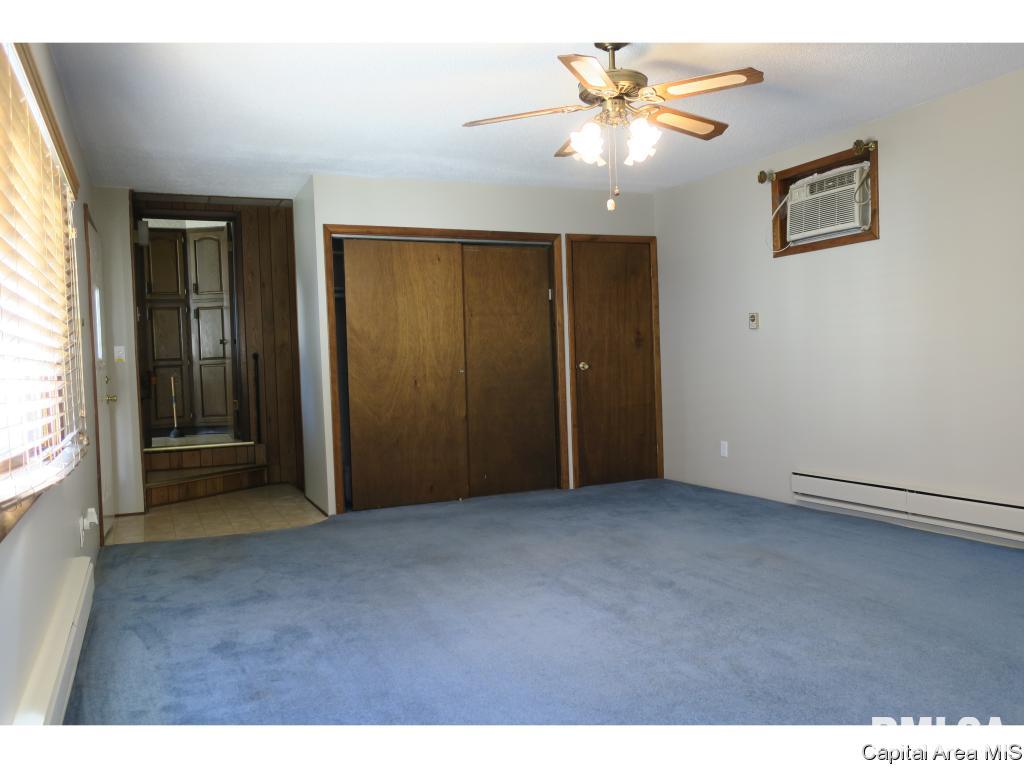 1108 North MacArthur Boulevard Springfield, IL 62702 - Photo 20 of 34
