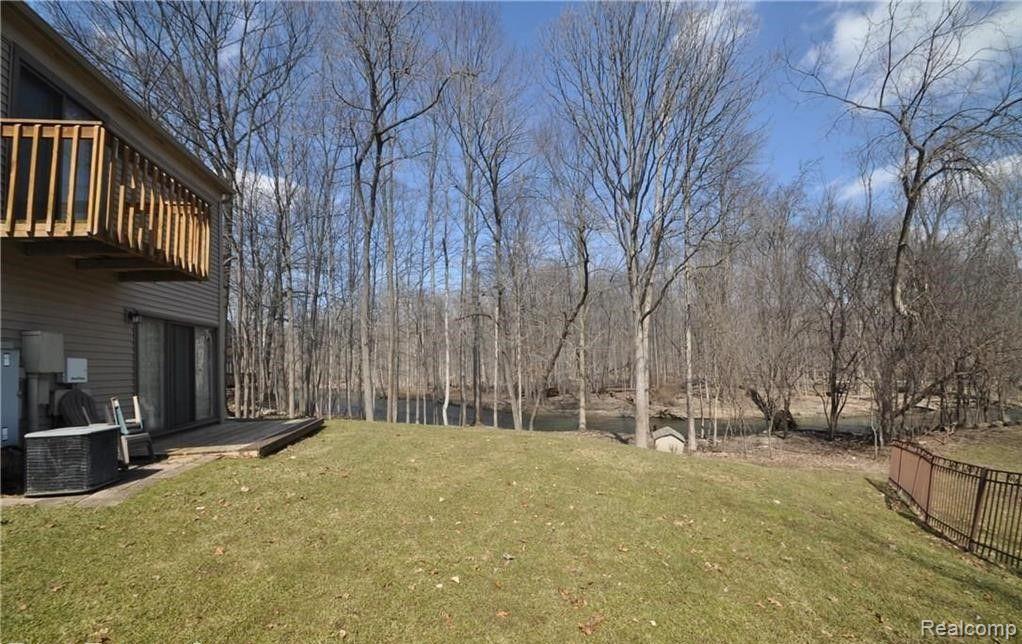 1535 Streamwood Court Rochester Hills, MI 48307 - Photo 13 of 13