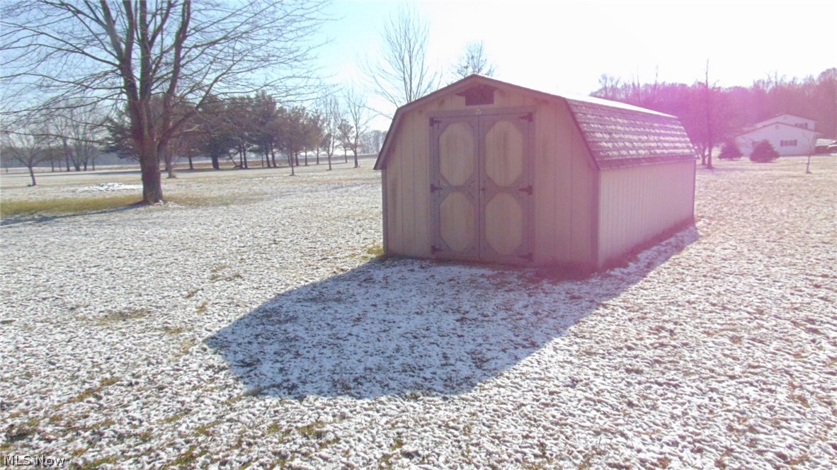 93 East Britton Road Burbank, OH 44214 - Photo 19 of 24