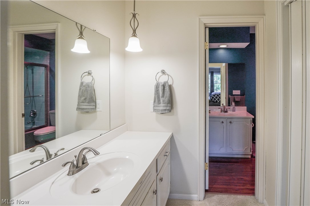 1653 Greenway Road Southeast, Unit 202 North Canton, OH 44709 - Photo 20 of 32 Primary Bathroom