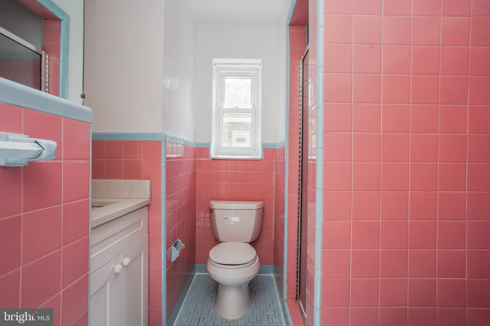 1455 Manoa Road Wynnewood, PA 19096 - Photo 20 of 42 main level bath