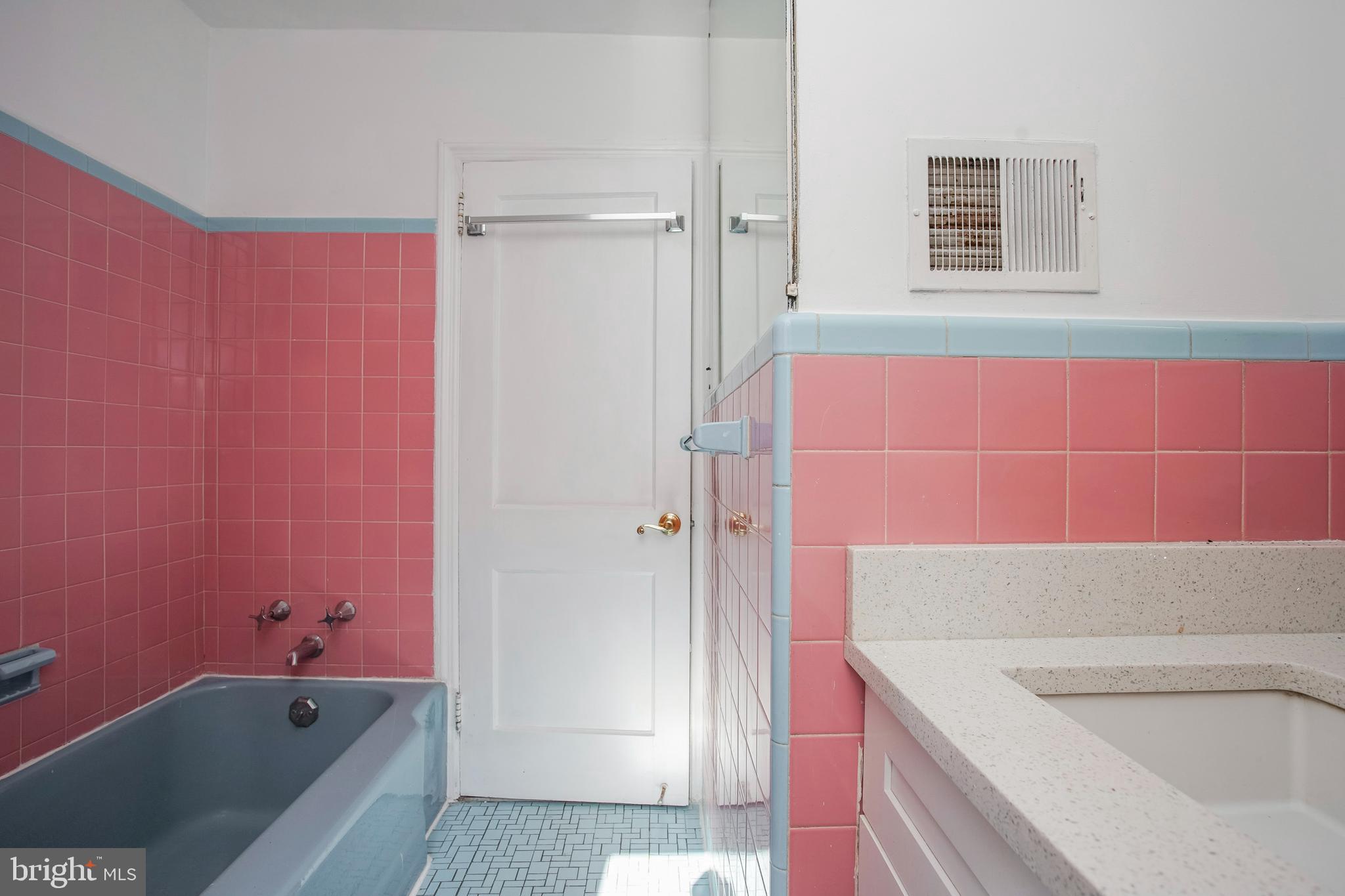 1455 Manoa Road Wynnewood, PA 19096 - Photo 22 of 42