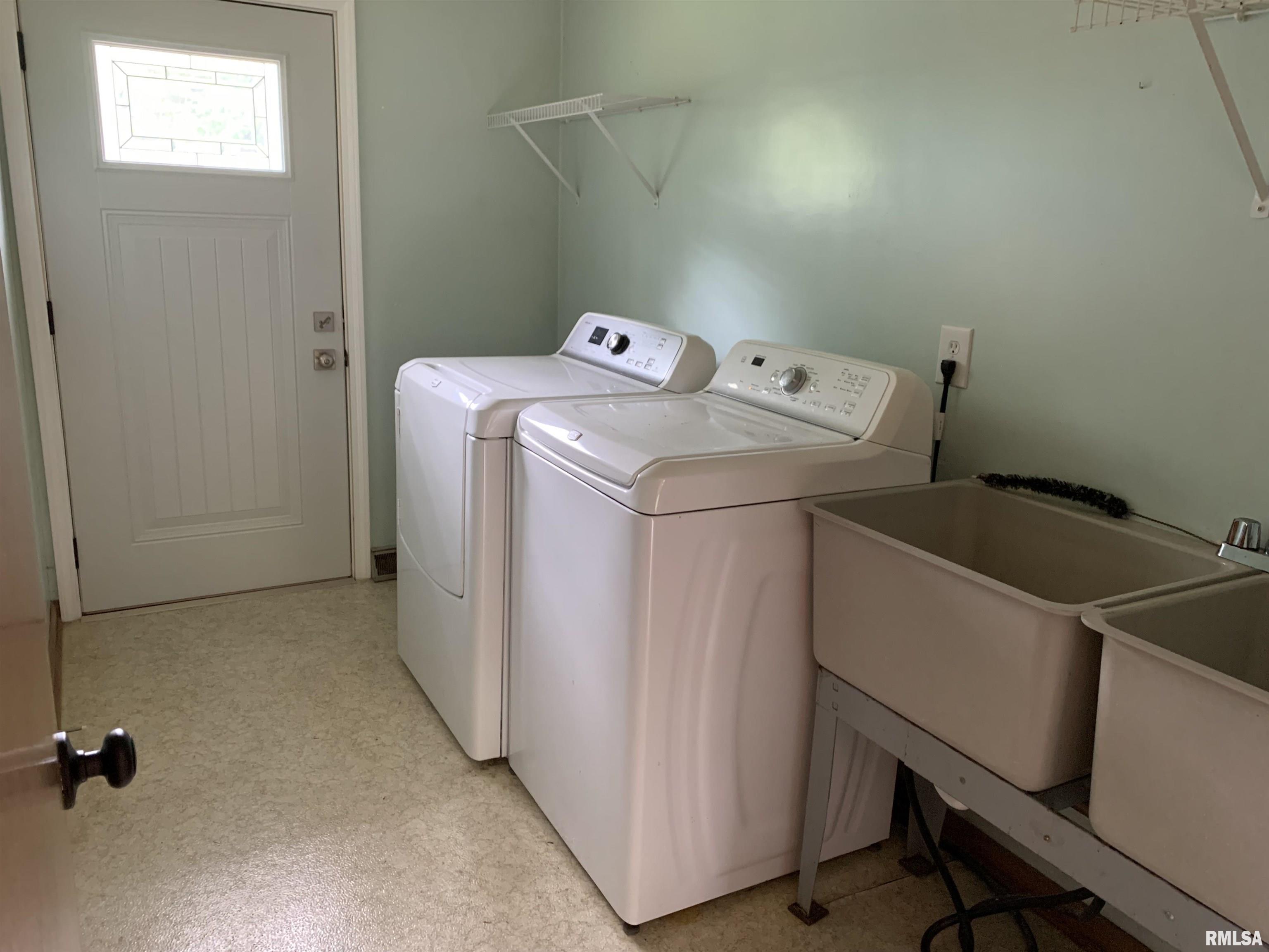 1409 West Adams Road Macomb, IL 61455 - Photo 19 of 28 Gallery Image 19