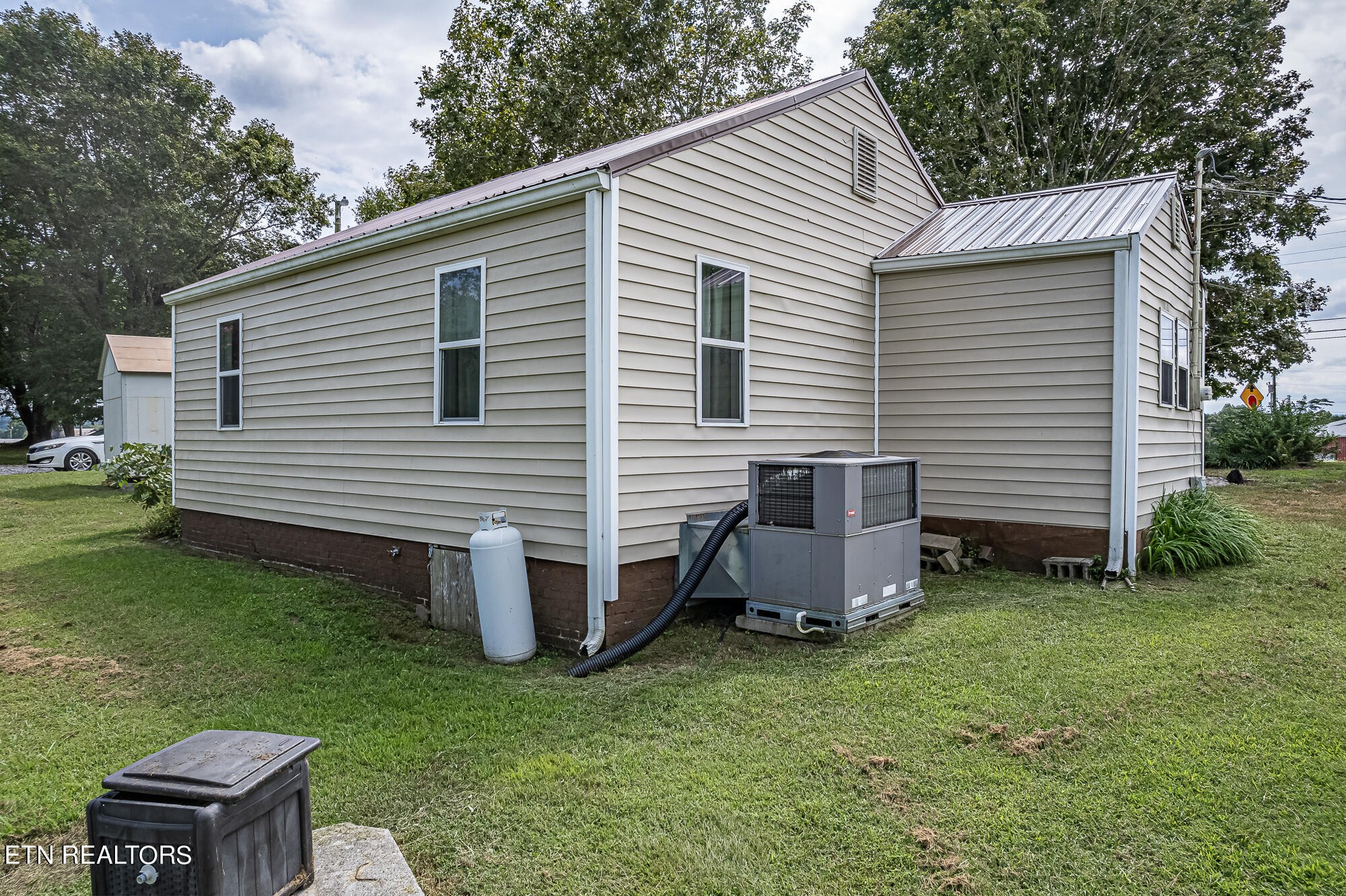 657 Gudger Road Madisonville, TN 37354 - Photo 41 of 56 Gallery Image 41