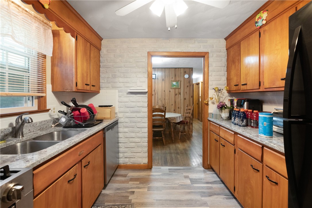 9 Jade Road Coventry, RI 02816 - Photo 8 of 18