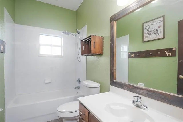 $700,000 | 42 Clubhouse Road, Venus, FL 33960