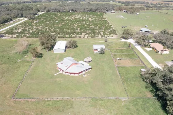 $700,000 | 42 Clubhouse Road, Venus, FL 33960