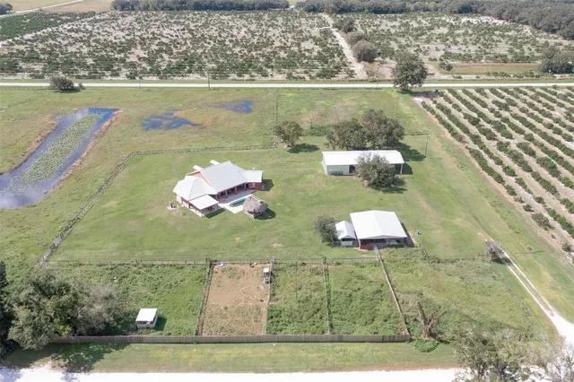 $700,000 | 42 Clubhouse Road, Venus, FL 33960