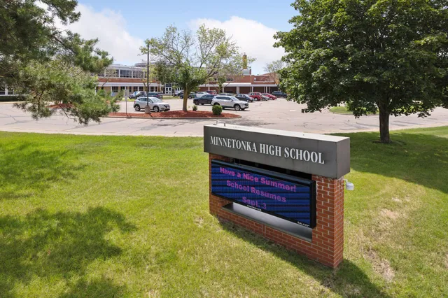 $365,000 | 4553 Aspenwood Trail, Minnetonka, MN 55345