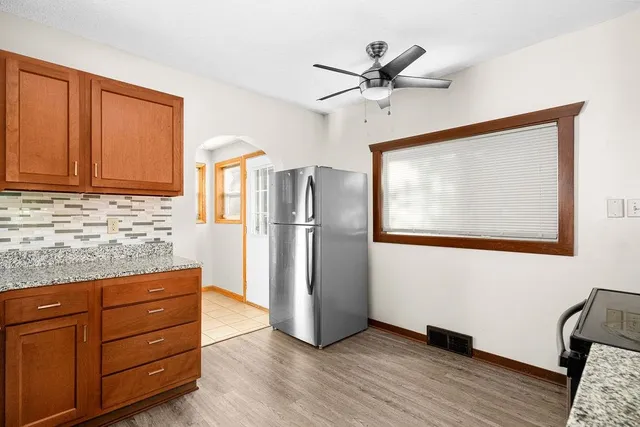 $299,900 | 412-414 West House Street, Duluth, MN 55808