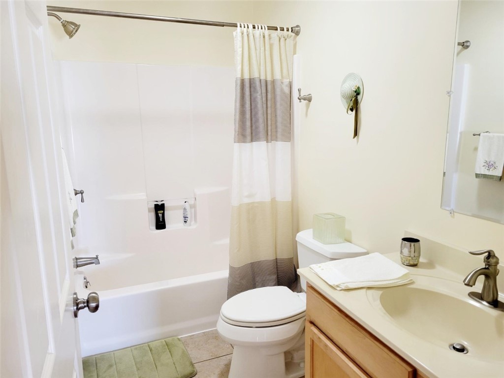 4 Alba Inn Road Westerly, RI 02891 - Photo 13 of 25 Gallery Image 13