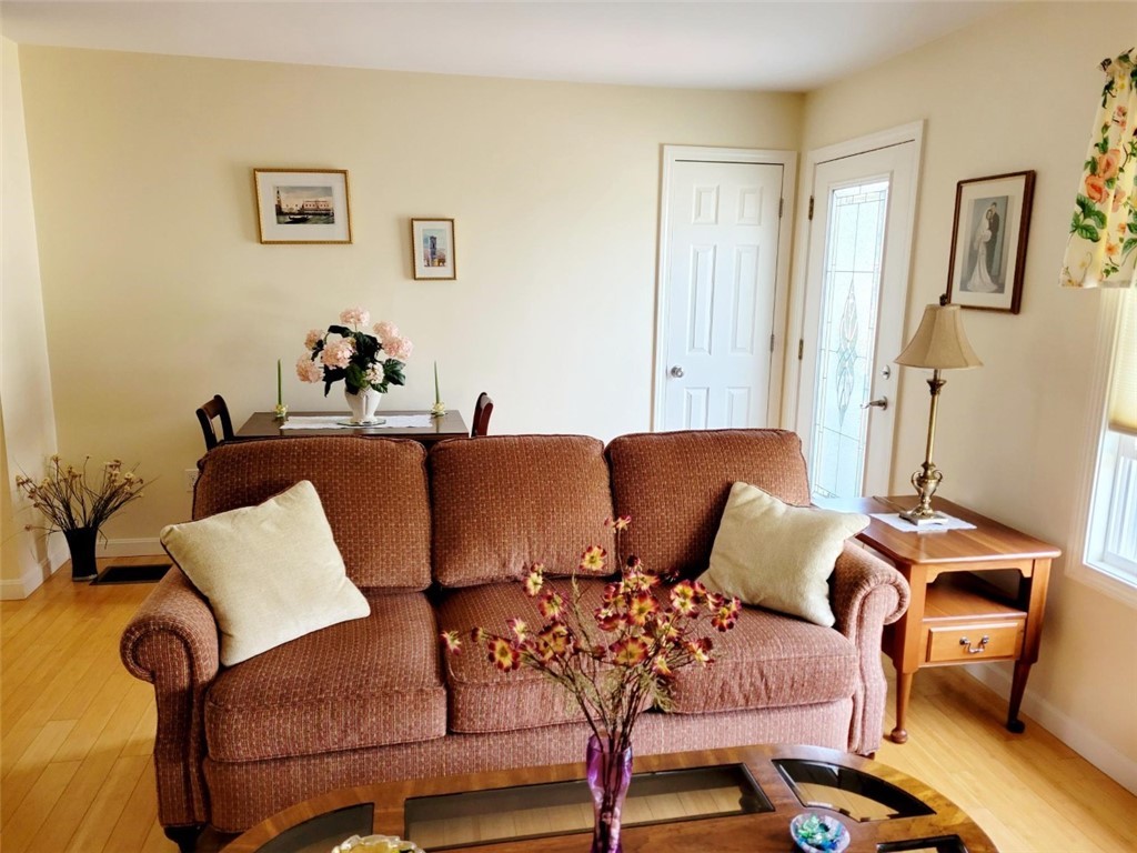 4 Alba Inn Road Westerly, RI 02891 - Photo 10 of 25 Gallery Image 10