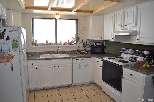 47370 Juniper Road Macomb, MI 48044 - Photo 8 of 19 DSC_1218.JPG