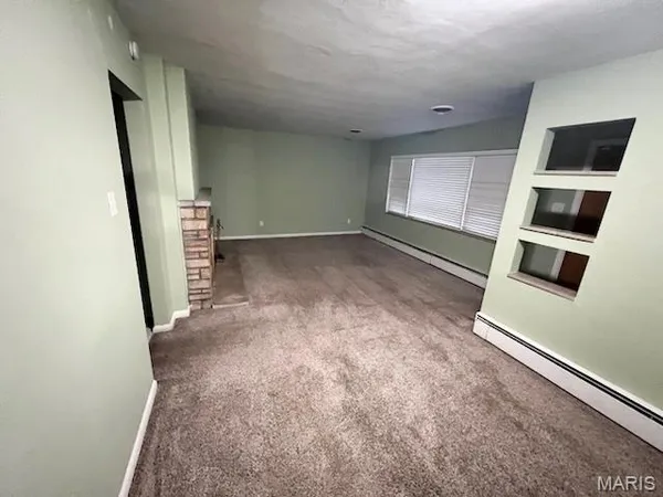 $2,000 | 131 Holloway Road, Ballwin, MO 63011