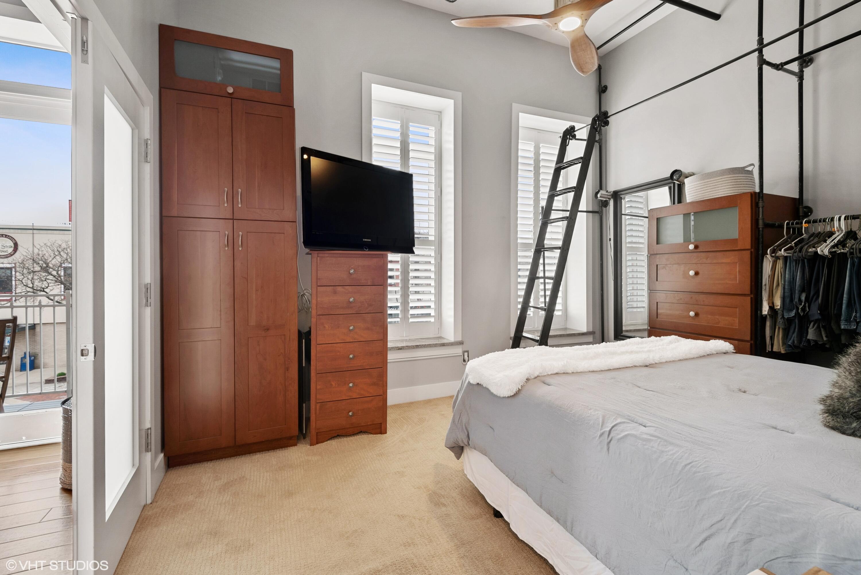 403 State Street, Unit 3 St. Joseph, MI 49085 - Photo 17 of 22 12_403State_3_178_PrimaryBedroom_HiRes