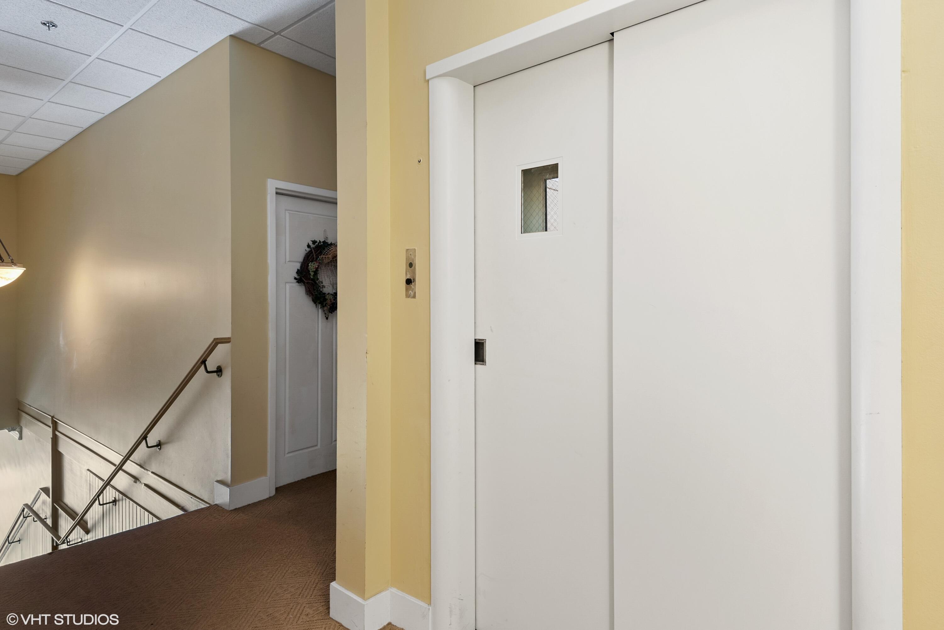 403 State Street, Unit 3 St. Joseph, MI 49085 - Photo 22 of 22 18_403State_3_101_Location1_HiRes