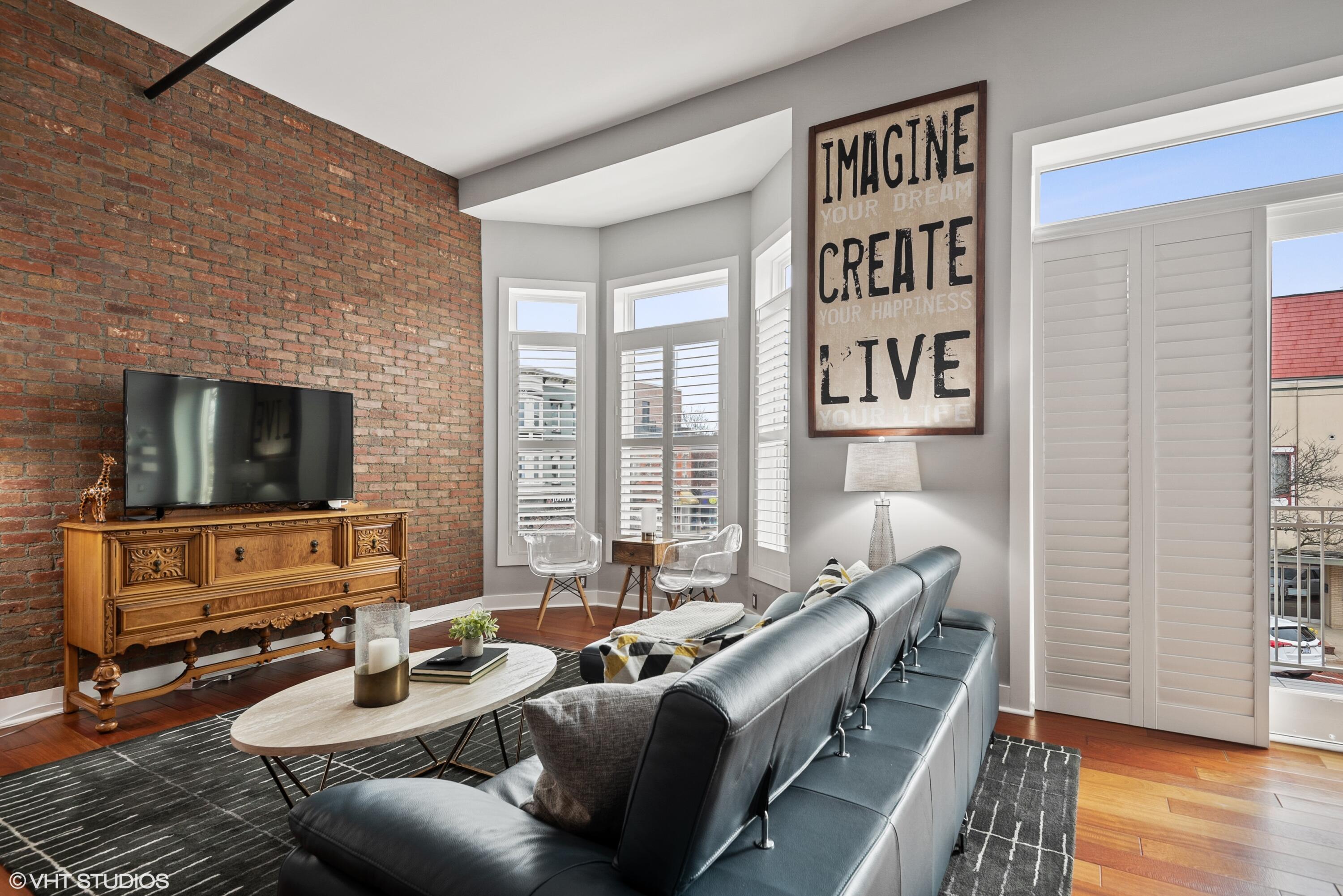 403 State Street, Unit 3 St. Joseph, MI 49085 - Photo 7 of 22 01_403State_3_1_LivingRoom_HiRes