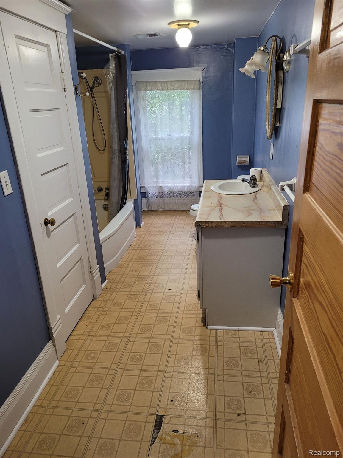 6181 Golf Club Road Howell, MI 48843 - Photo 24 of 28 Gallery Image 24