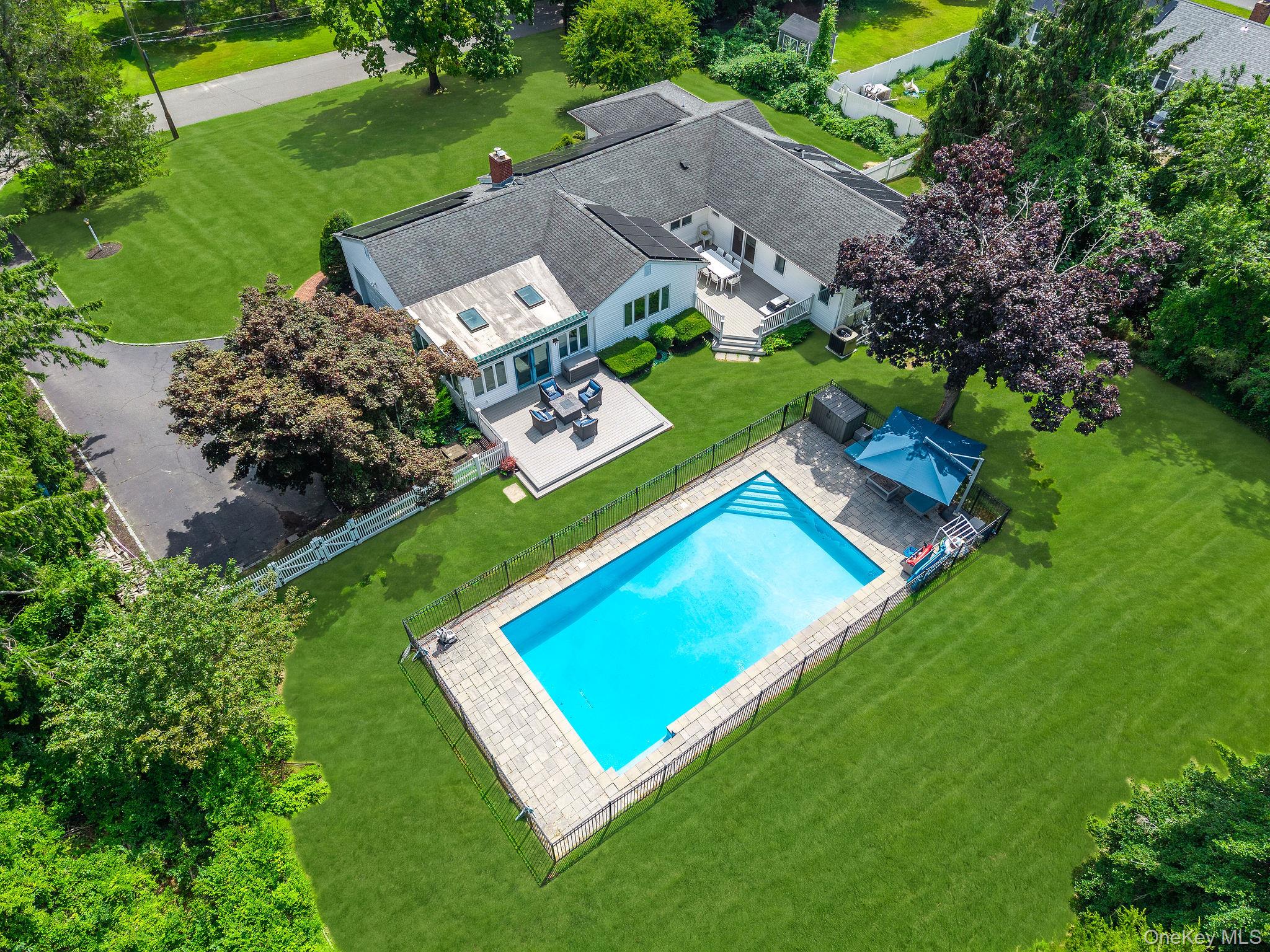 235 Azalea Road Mattituck, NY 11952 - Photo 1 of 34 Gallery Image 1