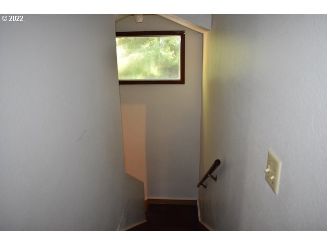604 Thorton Oar Lane Reedsport, OR 97467 - Photo 24 of 32 a view of an empty room