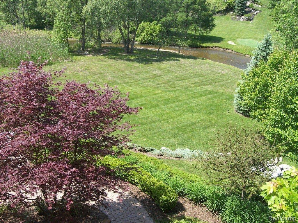 1134 Autumnview Drive Rochester, MI 48307 - Photo 17 of 19 View from Deck
