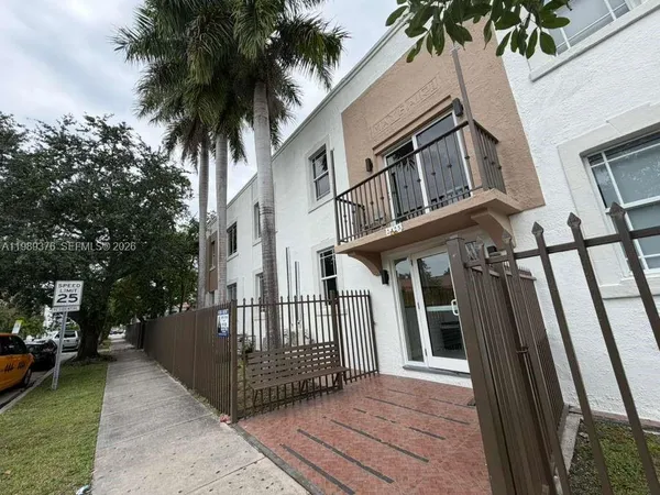 $2,250 | 2425 Southwest 6th Street, Unit 10, Miami, FL 33135