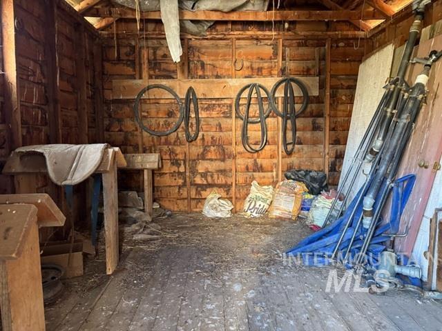 2580 Schweizer Road Nyssa, OR 97913 - Photo 16 of 50